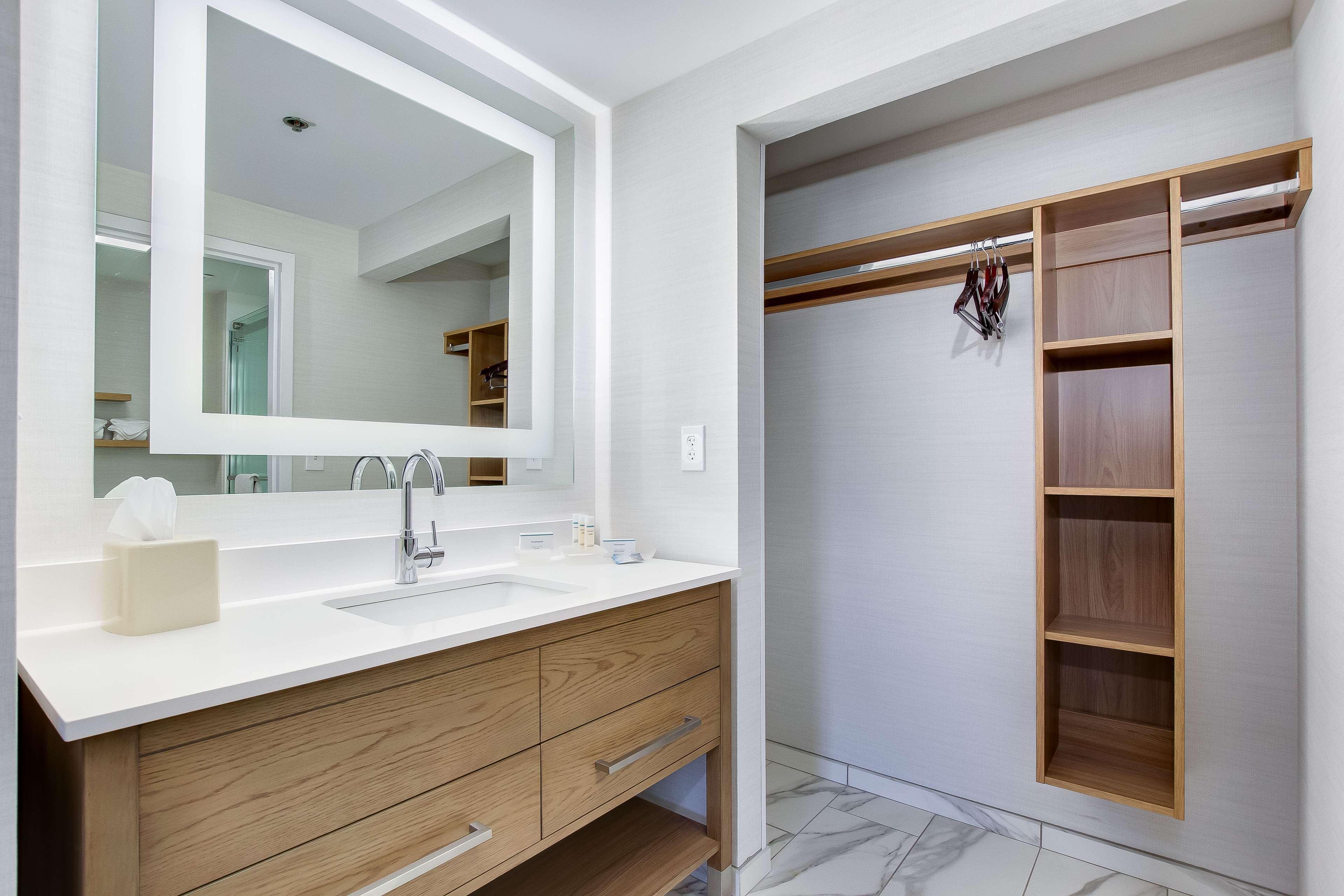 Homewood Suites By Hilton Louisville-East Dış mekan fotoğraf